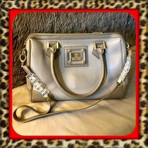 👑✅PRICE FIRM✅ Beautiful Taupe Gray Shoulder Bag with Crystal Accents